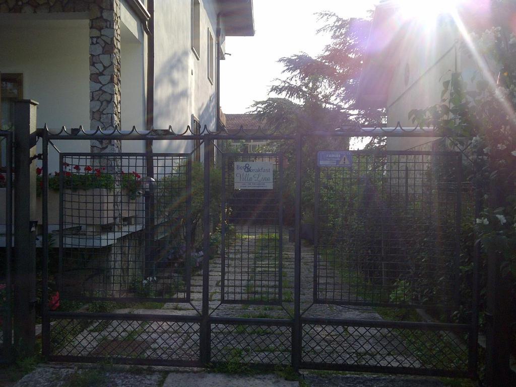 B&B Villa Lina Desenzano del Garda Exterior photo